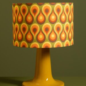 Lampe jaune et gouttes Groovy